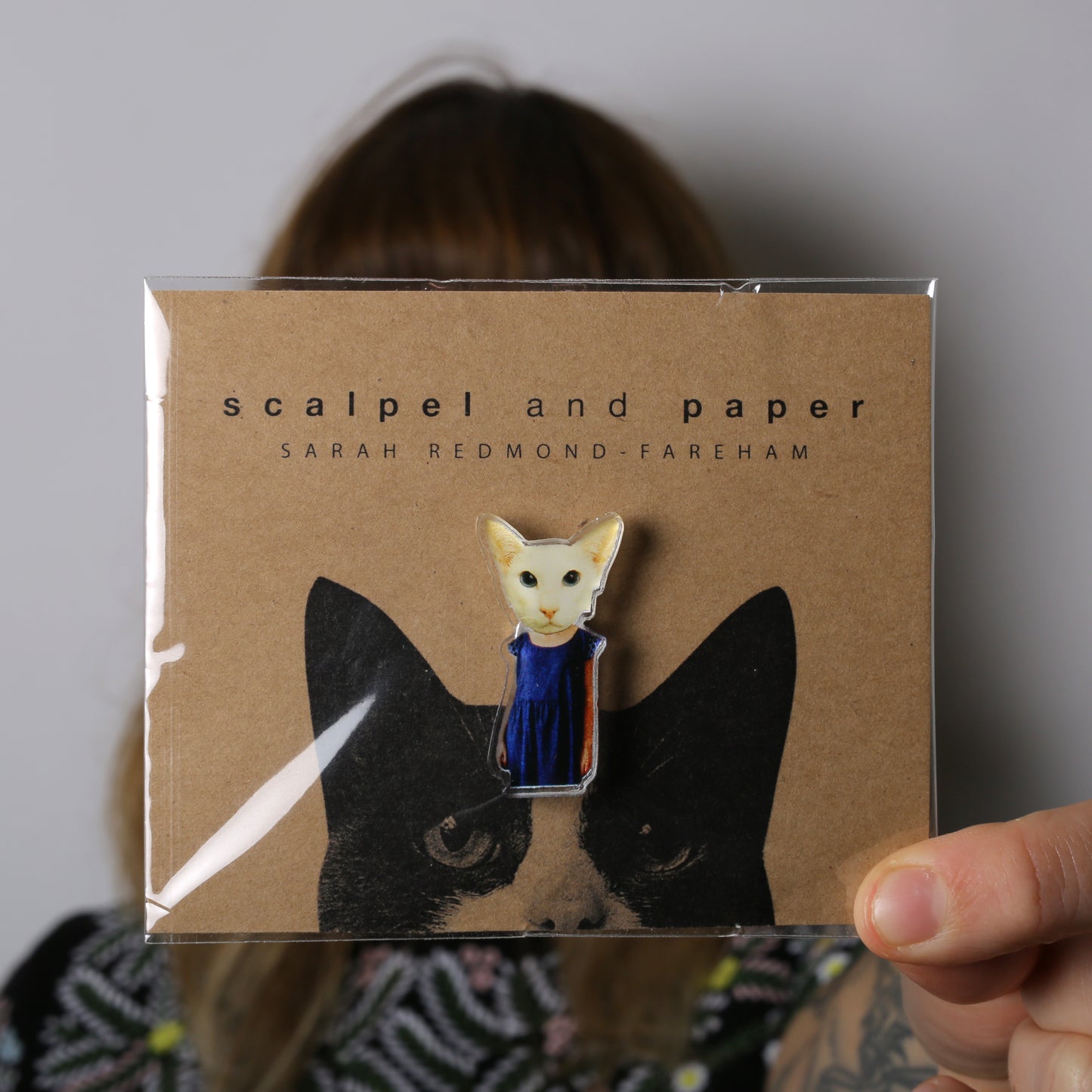 OLD BLUE EYES PIN BADGE