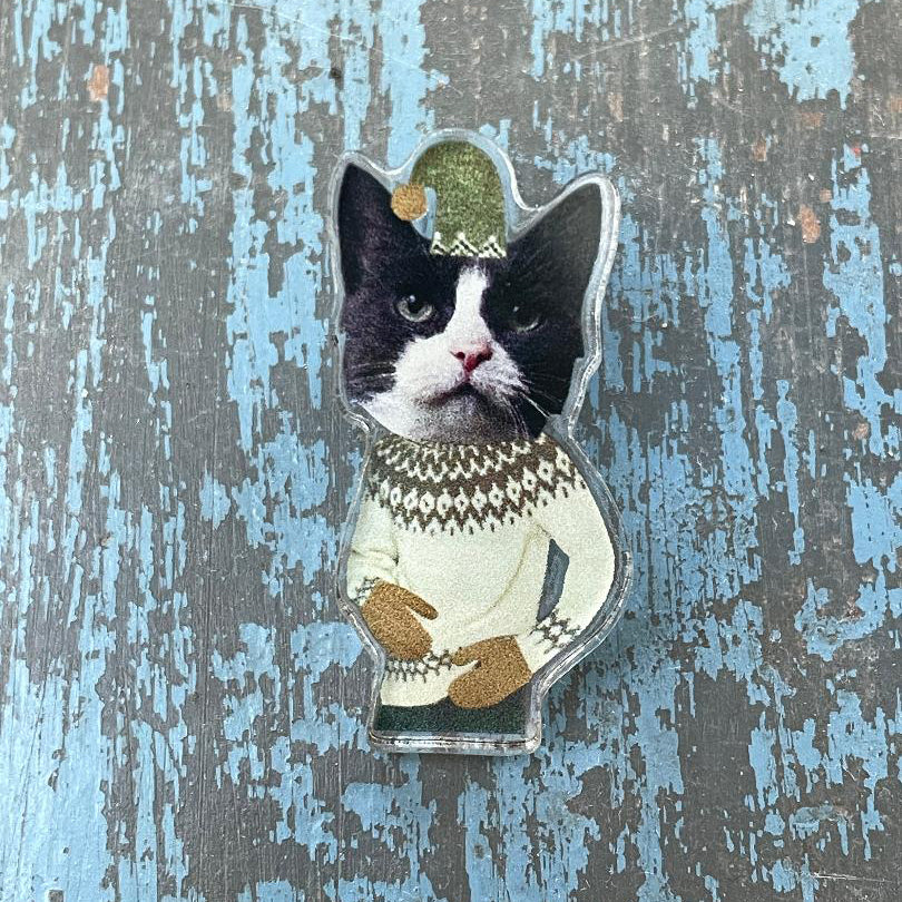 OZZY GETS FESTIVE PIN BADGE